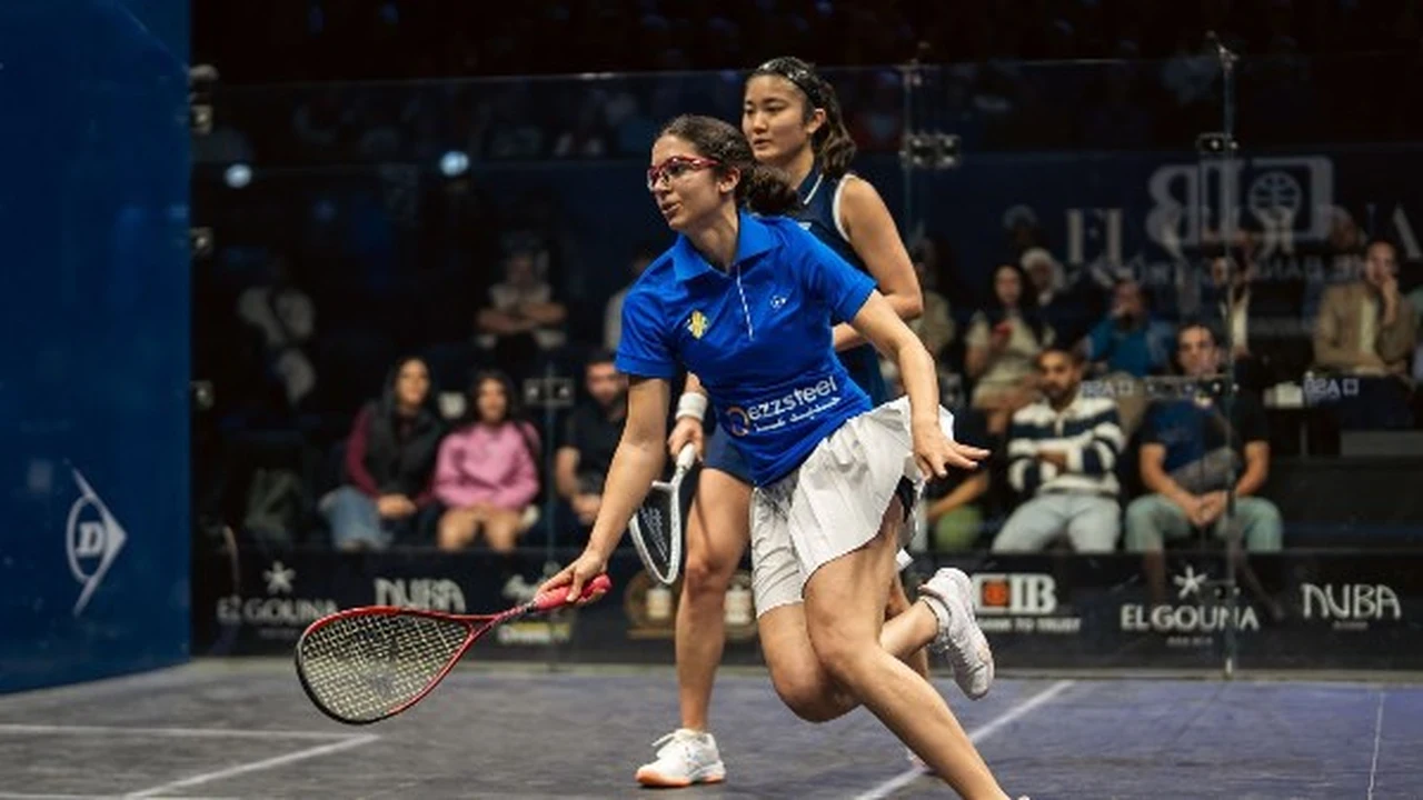 أمينة عرفي تواصل الإبداع وتبلغ نصف نهائي الجونة للإسكواش بعد الفوز على واتانابي